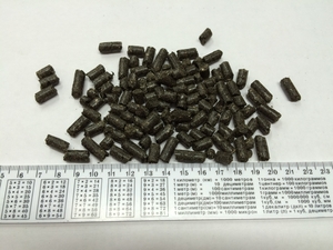 Продам пеллеты из лузги подсолнечника грн.1000