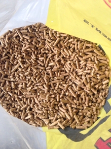 Древесные пеллеты из сосны от производителя грн.190