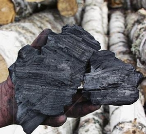 Древесный уголь твердых пород грн.250