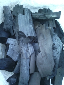 Древесный уголь твердых пород древесины грн.0