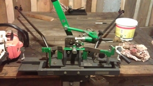 Разводной станок для ленточных пил грн.