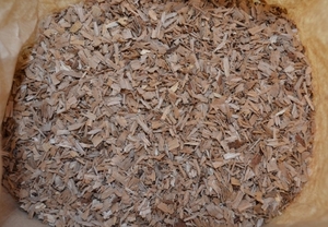 Закупаем дубовые опилки  грн.0
