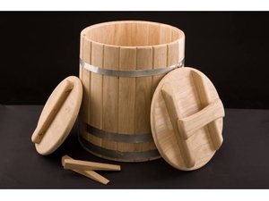 Строительство деревянных коттеджей из оцилиндрованого бруса грн.0