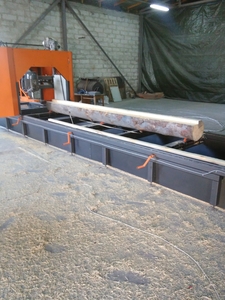 Дисковая пилорама - горизонтальная, угловая, поворотная грн.