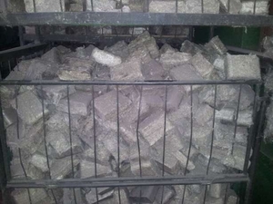 Продам брикеты из льнокостры грн.