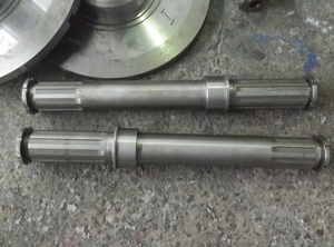 Вал шлицевой гранулятора ОГМ 1,5 грн.5700