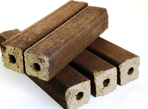 Брикет: PINI KAY из лузги подсолнечника грн.1250