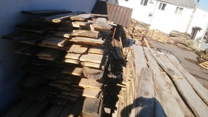 Доска необрезная дубовая грн.6500