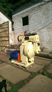 Продам гранулятор ОГМ 1,5 (2 штуки), цена за 1 шт. грн.0