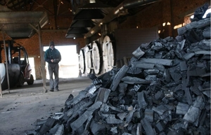 Ukrainische Hartholz-Produktion грн.300