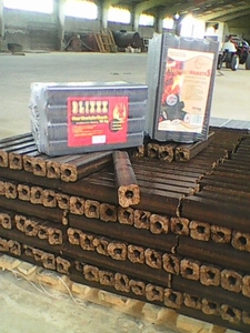 Продам pini-kay брикет твердых пород грн.3000