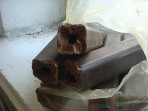 Продам брикет пини кей дуб 100% грн.2600