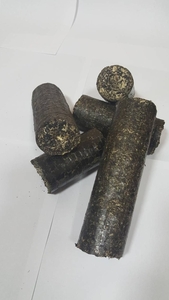 Продам брикет из лузги подсолнечника Nestro грн.1900