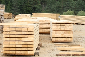 Доска СОСНА ЕЛЬ обрезная СУХАЯ (8-18%) внутри Украины и ЭКСПОРТ грн.130