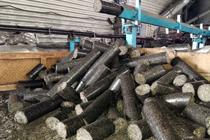 Продажа брикета из лузги подсолнуха грн.2400