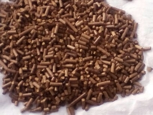 Пеллеты 8 мм из дуба, мешок 15 кг грн.110