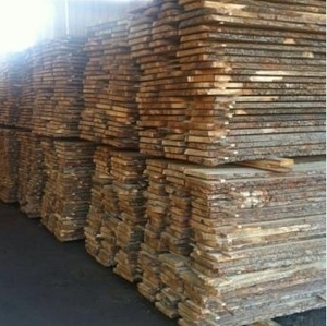 Продам полуобрезной пиломатериал из дуба   грн.0