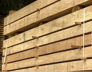 Необрезной пиломатериал из дуба продам оптом из Германии грн.0