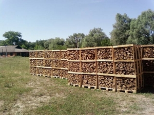 Продам колотые дрова грн.0