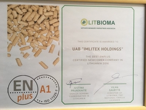 Постоянно покупаем пеллеты древесные, фасованные по 15кг грн.0