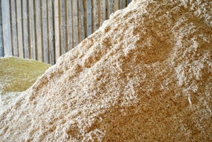 Закупаем опилки и тырсу для обработки почвы грн.0
