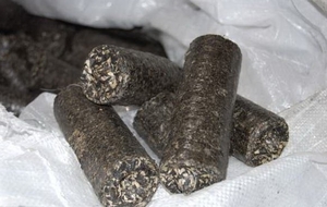 Продам топливные брикеты из лузги подсолнечника Nestro грн.1800