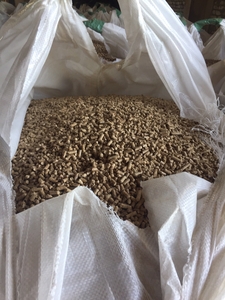 Пеллети паливні (сосна) грн.86