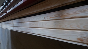 Продам погонажные сосновые изделия грн.