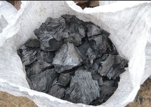 Купим уголь из твердых пород дерева, 10-15 кг мешок, 5 тонн грн.255