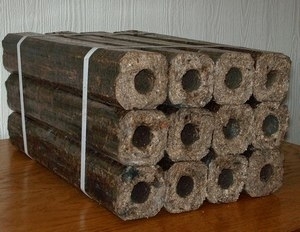 Производство и продажа брикетов топливных из древесных опилок PINI&KAY грн.0