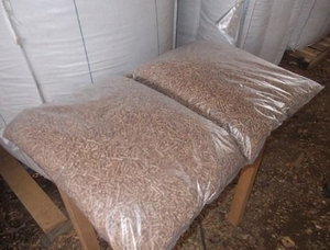 Предлагаю пеллету А1 Plus грн.1