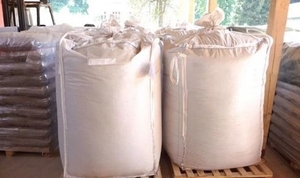 Куплю пеллеты древесные в биг бэгах или в мешках по 15 кг грн.1