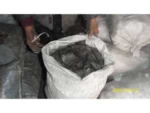 Продам древесный уголь грн.0