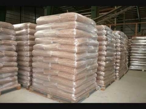 Древесная гранула из бука и дуба, 15 кг мешок, CIF Chaleroi  грн.225