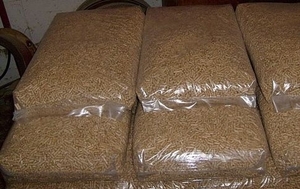 Интересует древесная гранула 6 мм из сосны, 45т в день грн.1