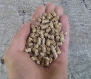 Пеллета древесная светлая и темная грн.1