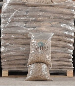 Закупка качественных, светлых древесных гранул в Словакию, по 15кг в мешках грн.0