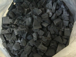 Древесный уголь из твёрдых пород дерева грн.9