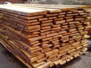 Предлагаем доску дубовую необрезную 3 сорт грн.0