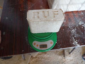 Продам брикет RUF грн.0