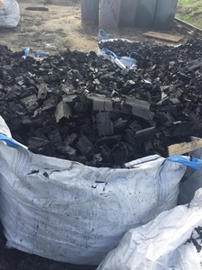 Уголь древесный  грн.19