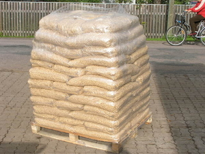 Продам светлые пеллеты А1 грн.140