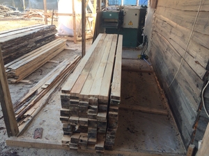 Реализуем доску обрезную сосновую  грн.0