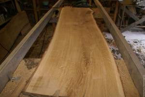 Продаем необрезную доску сухую 50мм грн.100