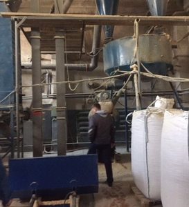 Поставки пеллеты светлой в мешках по 15 кг EXW грн.130