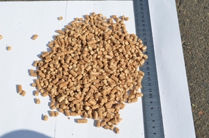 Продаем древесные гранулы (пеллеты) 6 мм грн.130