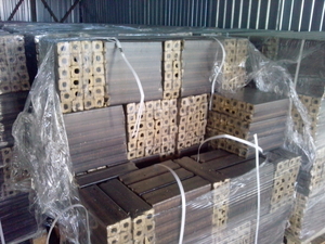 Брикеты топливные руф и пиникей грн.3000