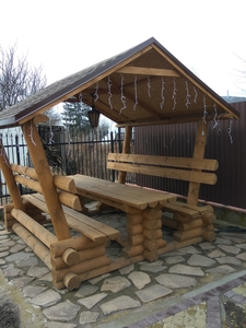 Продаю оциліндрований брус грн.0