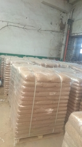 Продам древесные пеллеты  грн.112