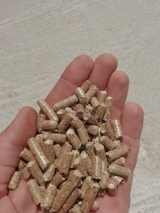 Продажа древесных пеллет грн.110